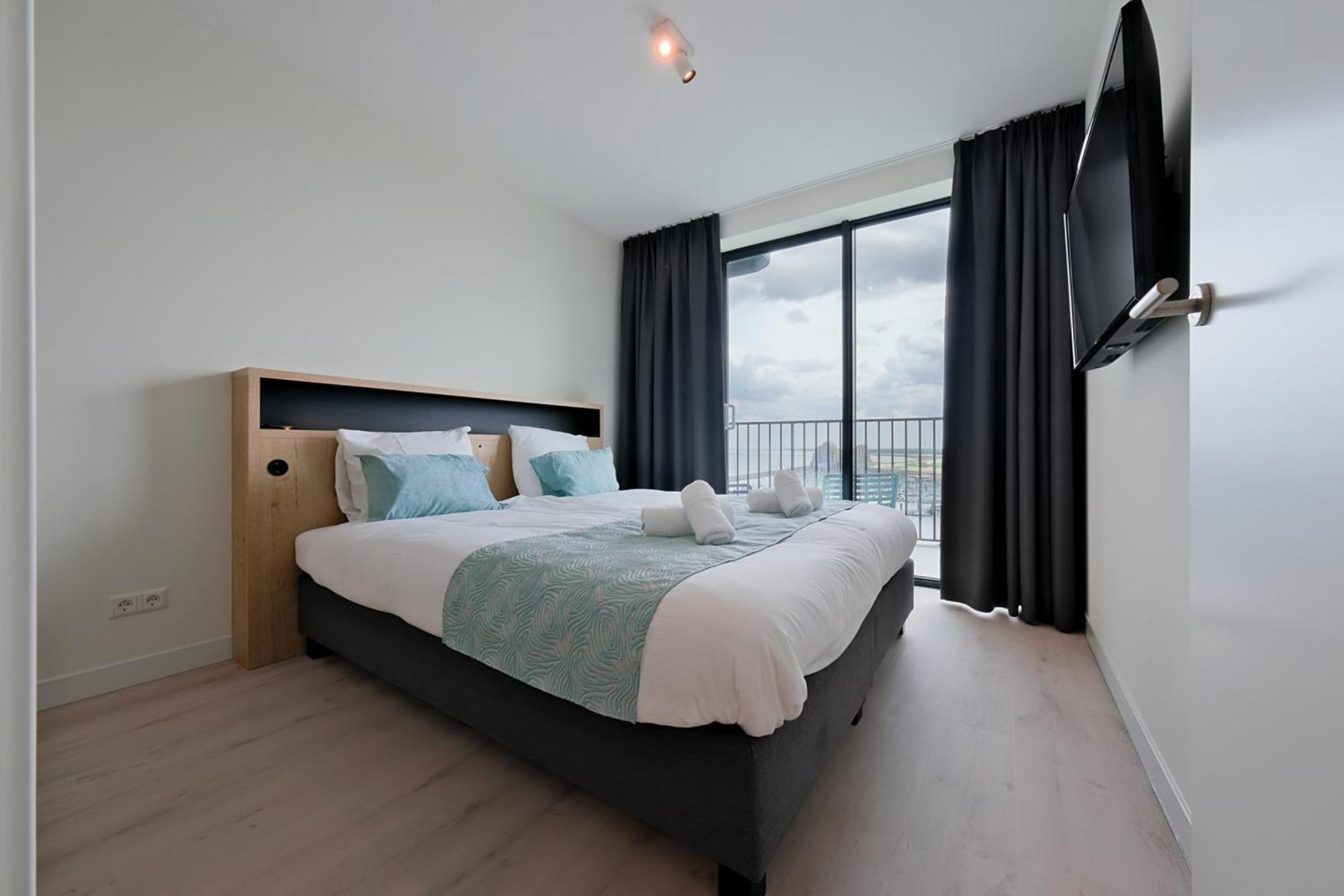 Pharos Residences Type Dunes Mh Apartment