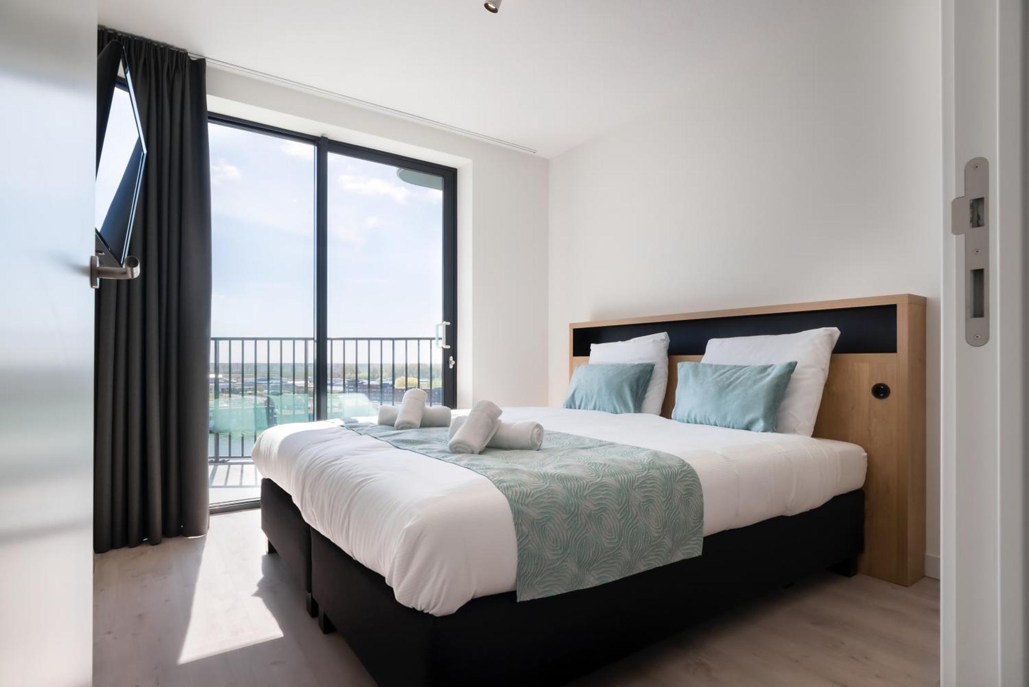 Apartment Pharos Residences Type Dunes Mh *