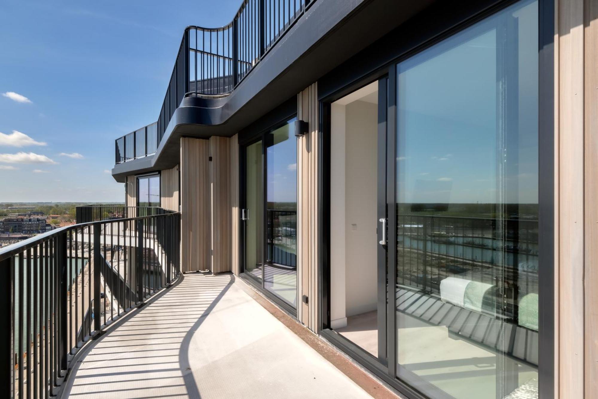 Pharos Residences Type Dunes Mh Apartment